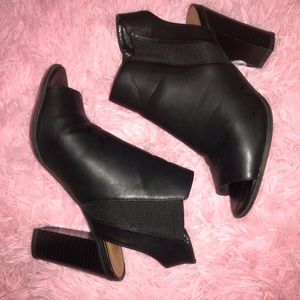 Black slide in heels/boots “CADUWIA”